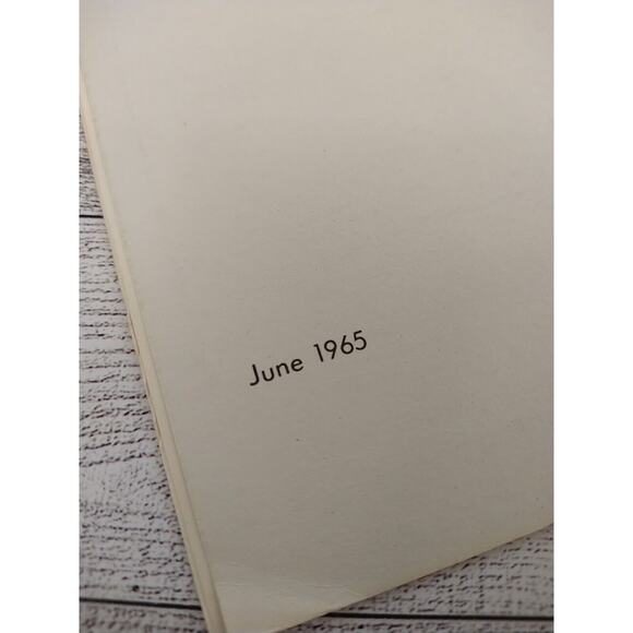 Pest Control Guide Fruit - University Illinois Ag Extension Leaflet 4 - Vtg 1965 - Picture 4 of 8